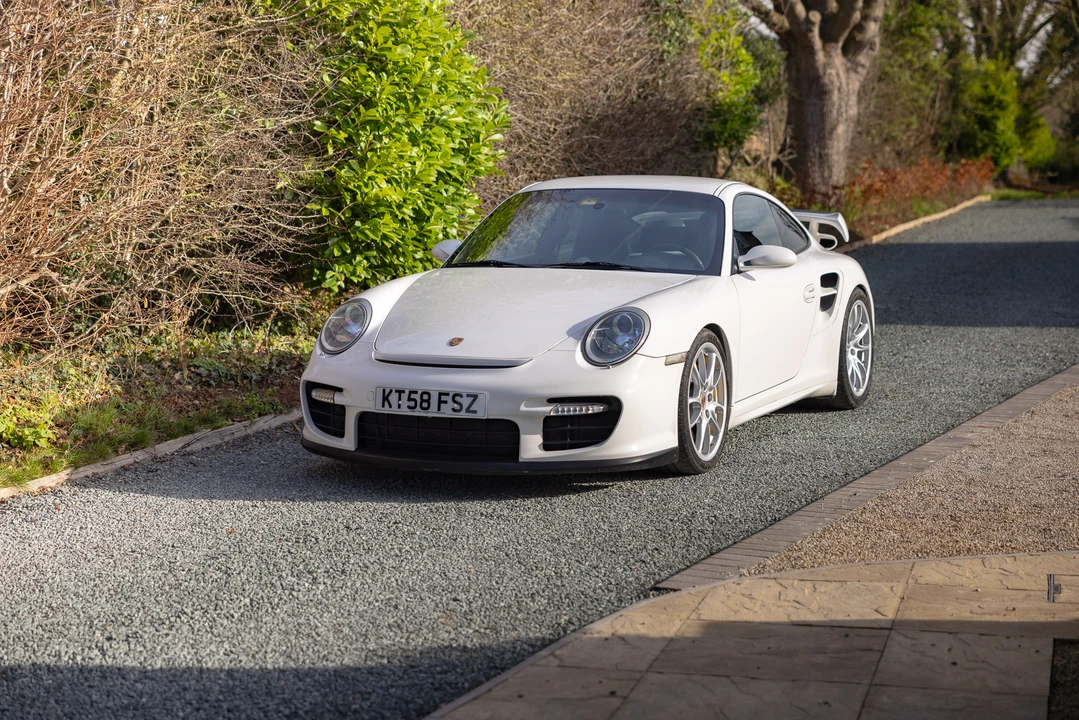 2009 Porsche 997 GT2 - Image 10 of 31