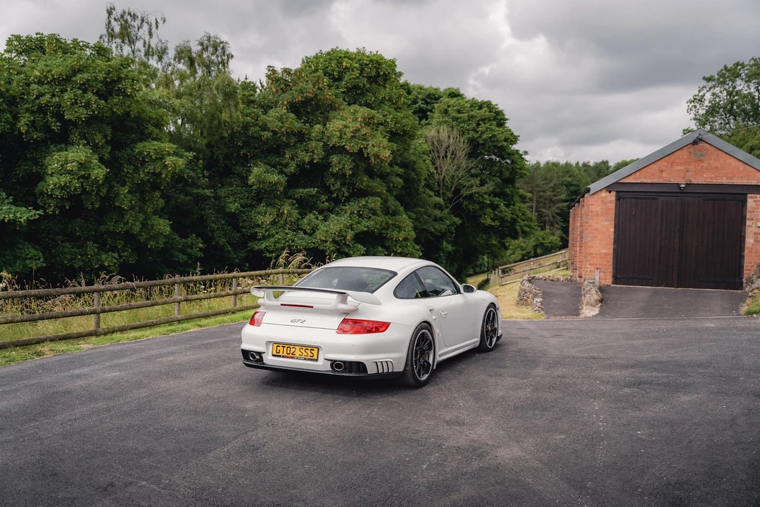 2009 Porsche 997 GT2 - Image 13 of 31