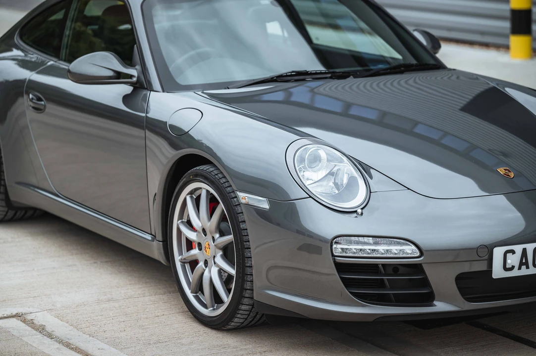 2009 Porsche 997 Carrera S - Image 28 of 31