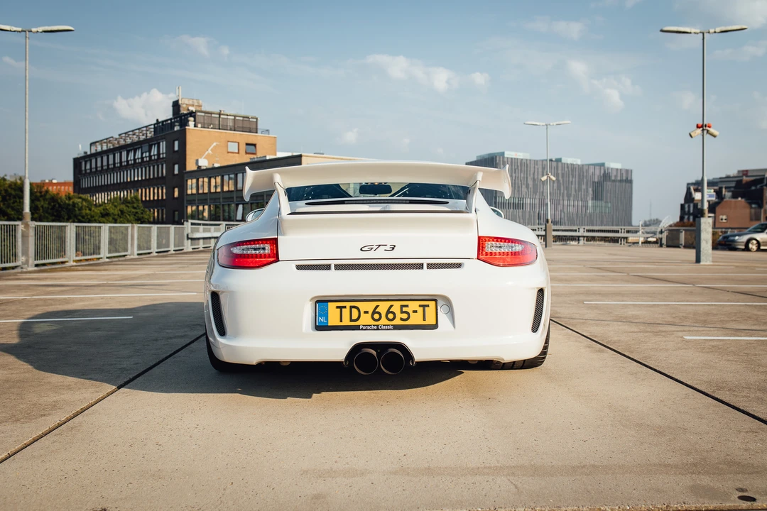 2009 Porsche 997 GT3 - Image 14 of 31