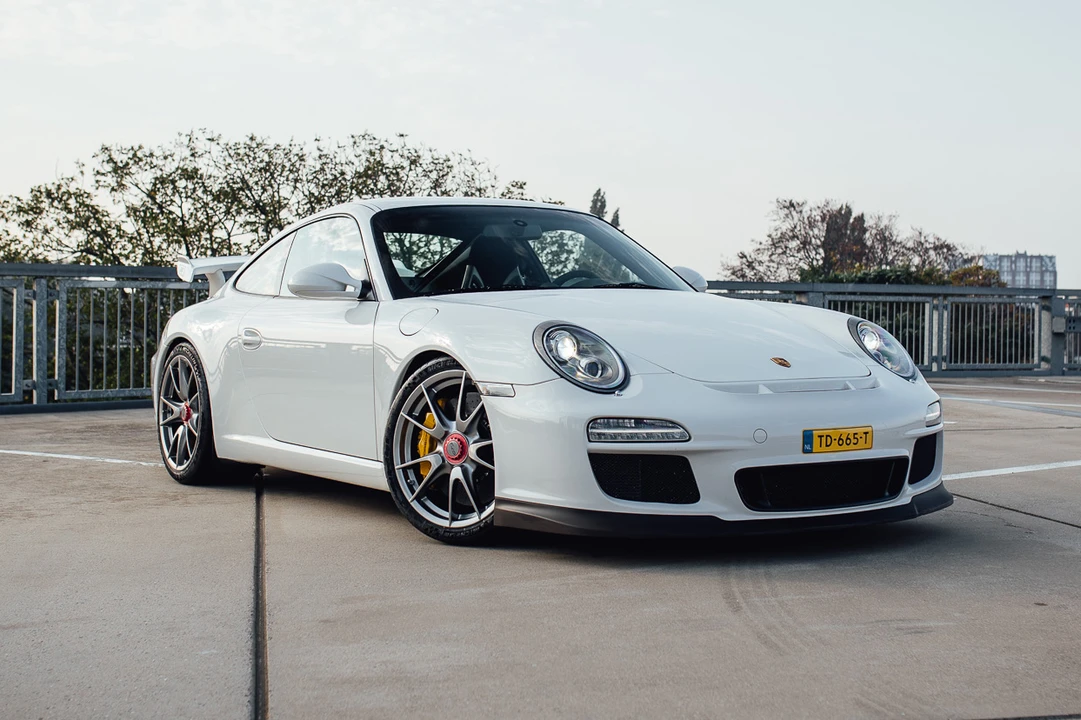 2009 Porsche 997 GT3 - Image 2 of 31