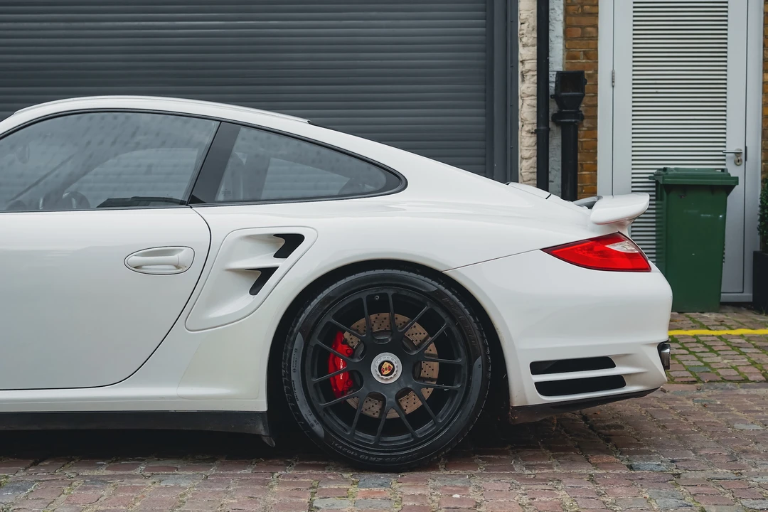 2009 Porsche 997 Turbo - Image 21 of 31