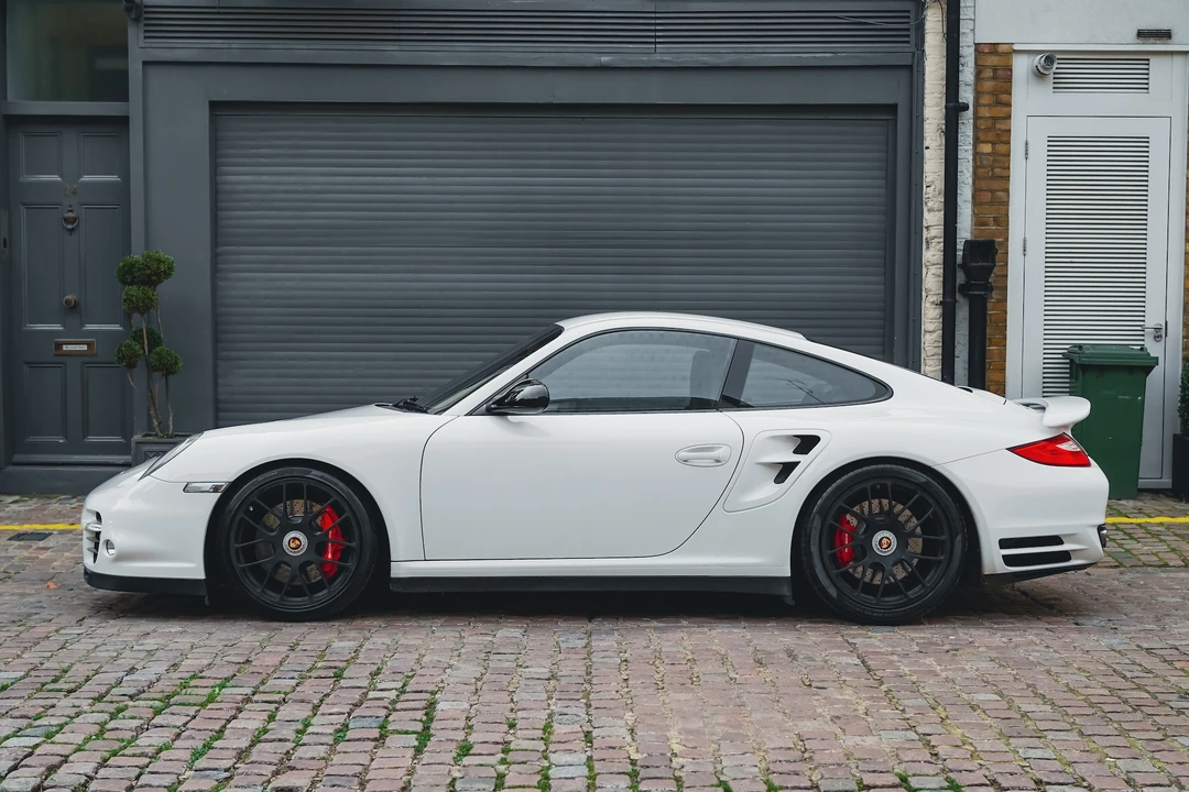 2009 Porsche 997 Turbo - Image 4 of 31