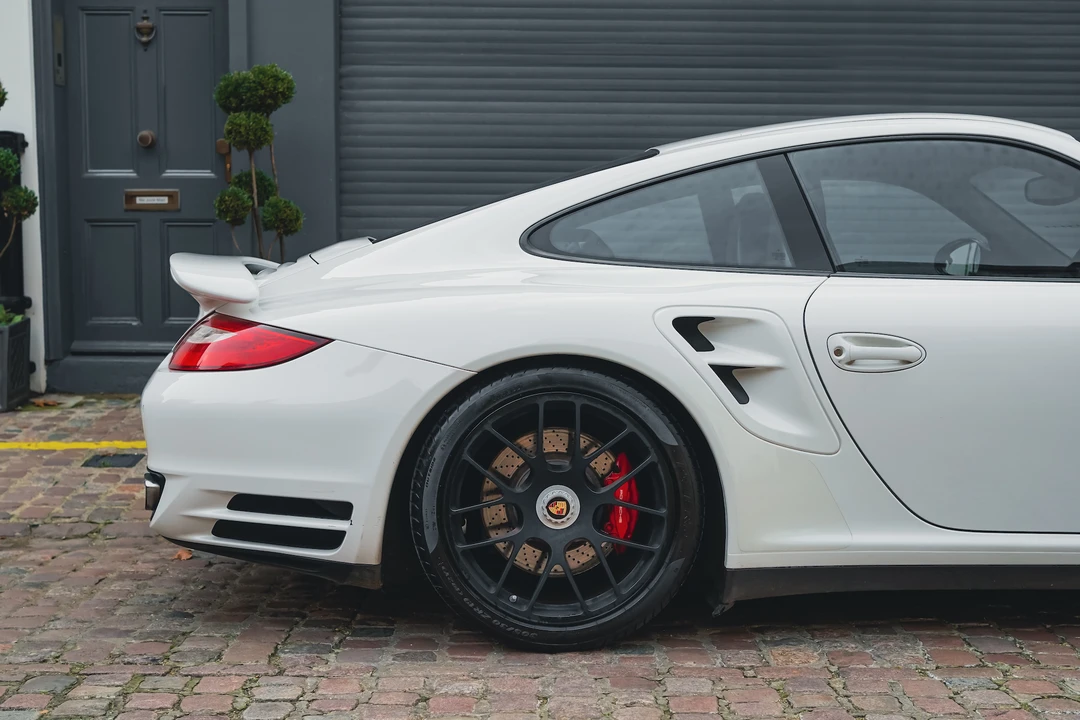 2009 Porsche 997 Turbo - Image 22 of 31