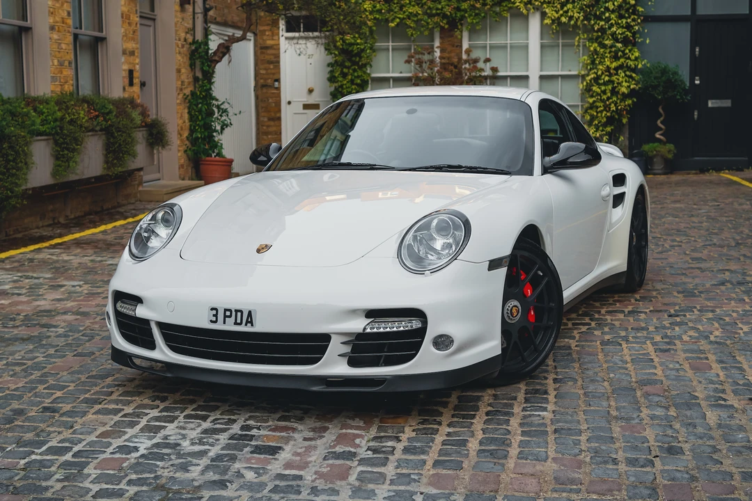 2009 Porsche 997 Turbo - Image 11 of 31