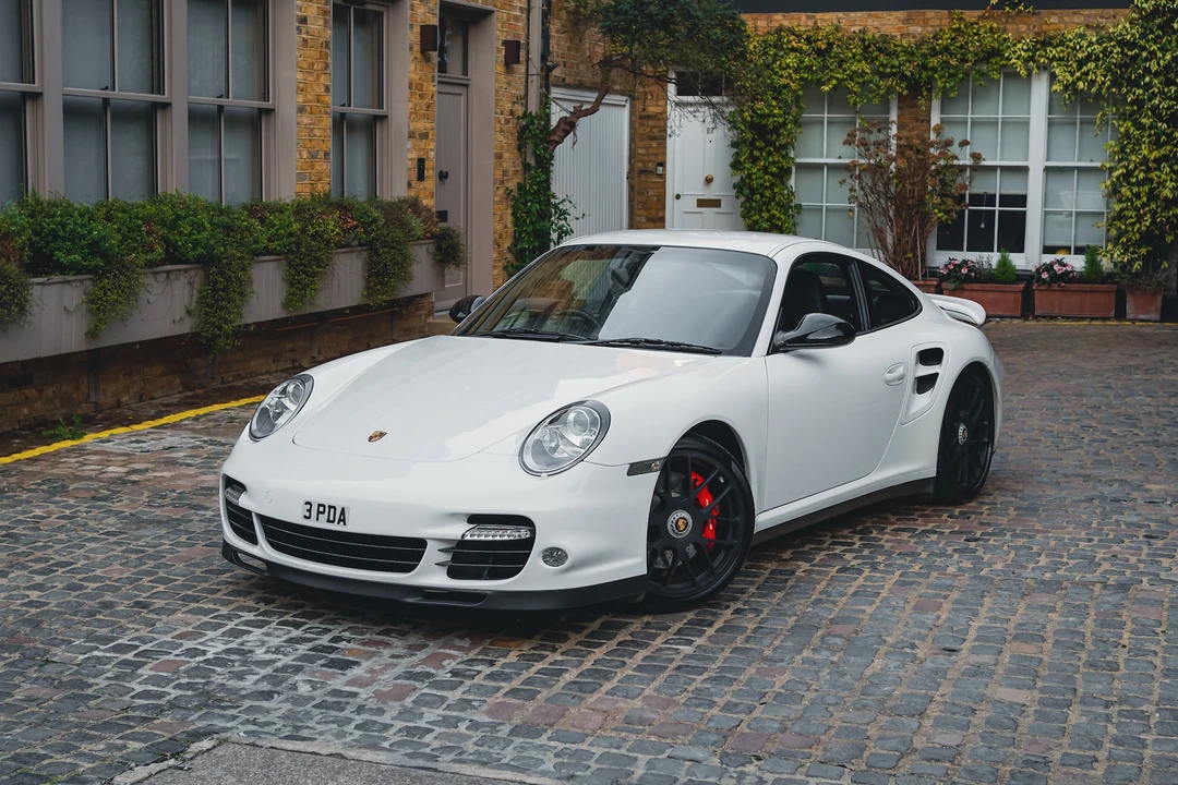 2009 Porsche 997 Turbo - Image 17 of 31