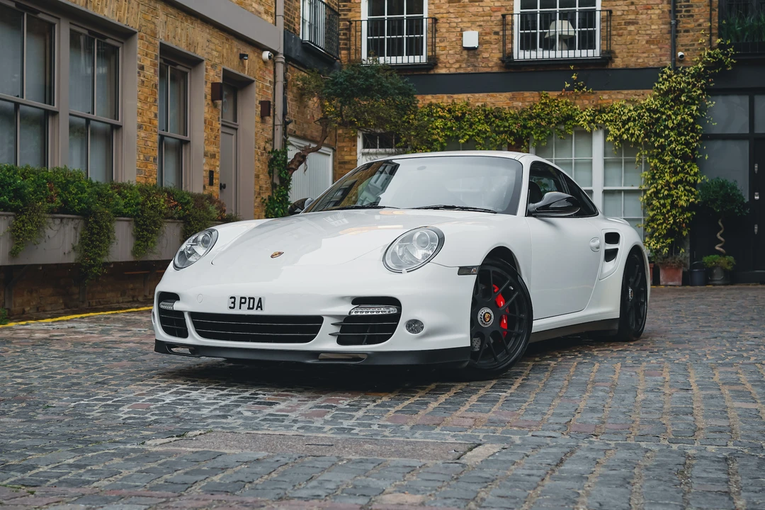 2009 Porsche 997 Turbo - Image 18 of 31