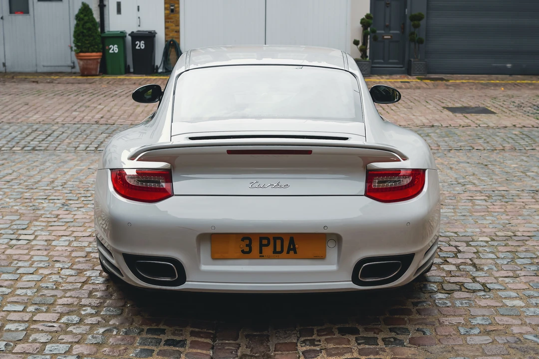 2009 Porsche 997 Turbo - Image 6 of 31
