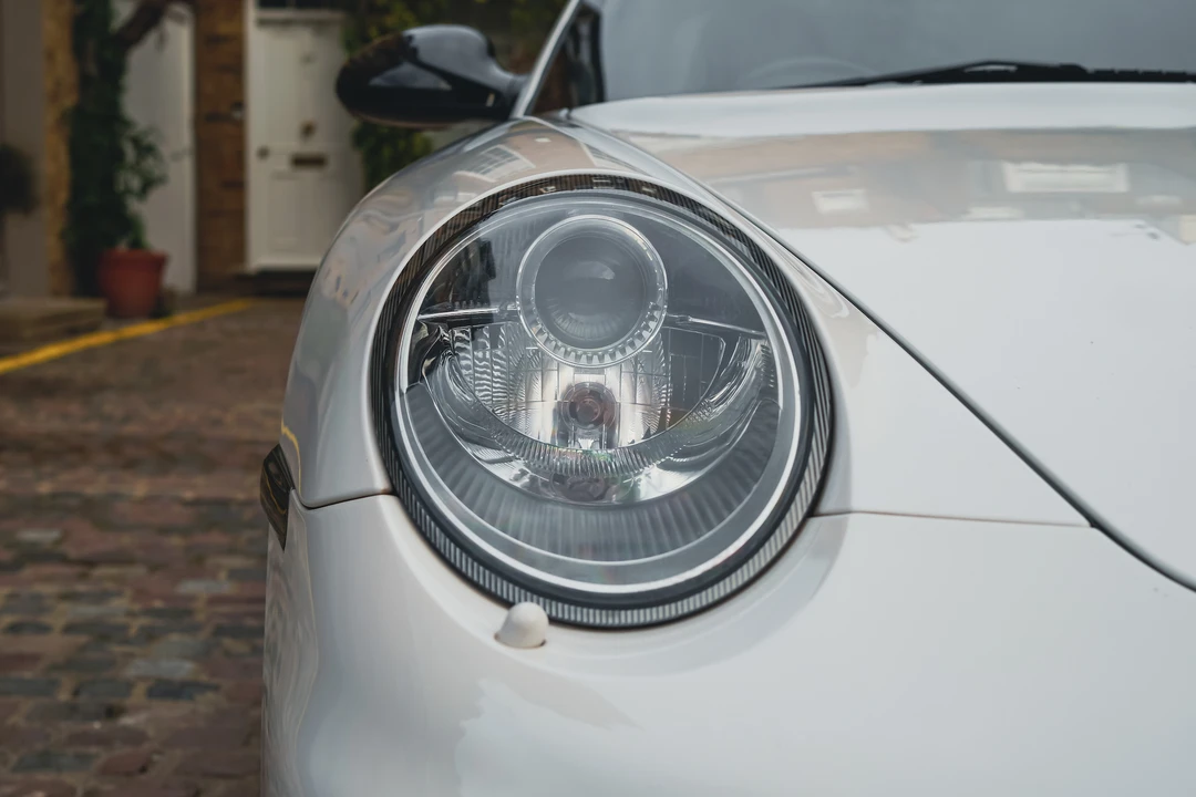 2009 Porsche 997 Turbo - Image 29 of 31