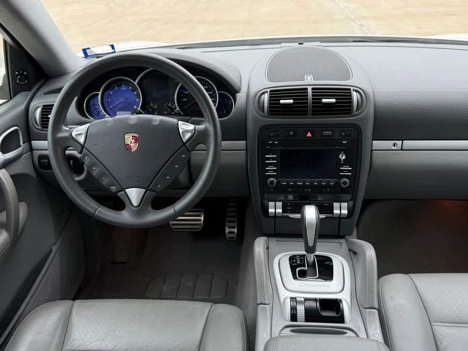 2009 Porsche 955/957 Cayenne - Image 12 of 31