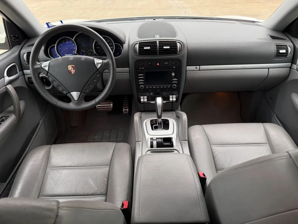 2009 Porsche 955/957 Cayenne - Image 11 of 31