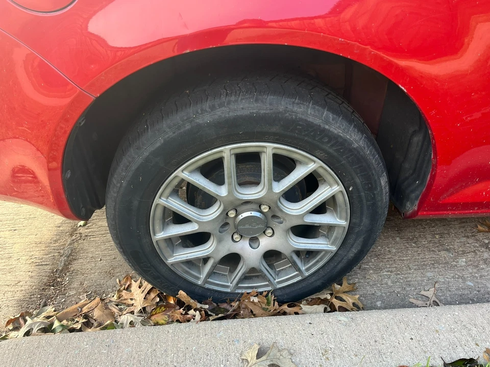 2009 Pontiac G5 - Image 14 of 18