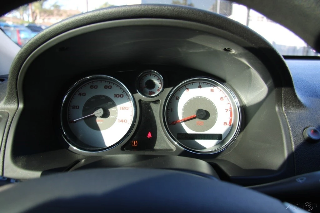 2009 Pontiac G5 - Image 14 of 21