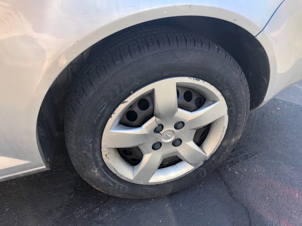 2009 Pontiac G5 - Image 3 of 10