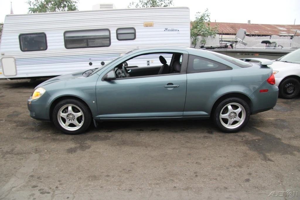 2009 Pontiac G5 - Image 3 of 21