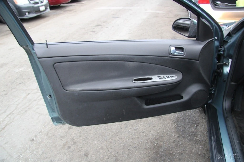 2009 Pontiac G5 - Image 10 of 21