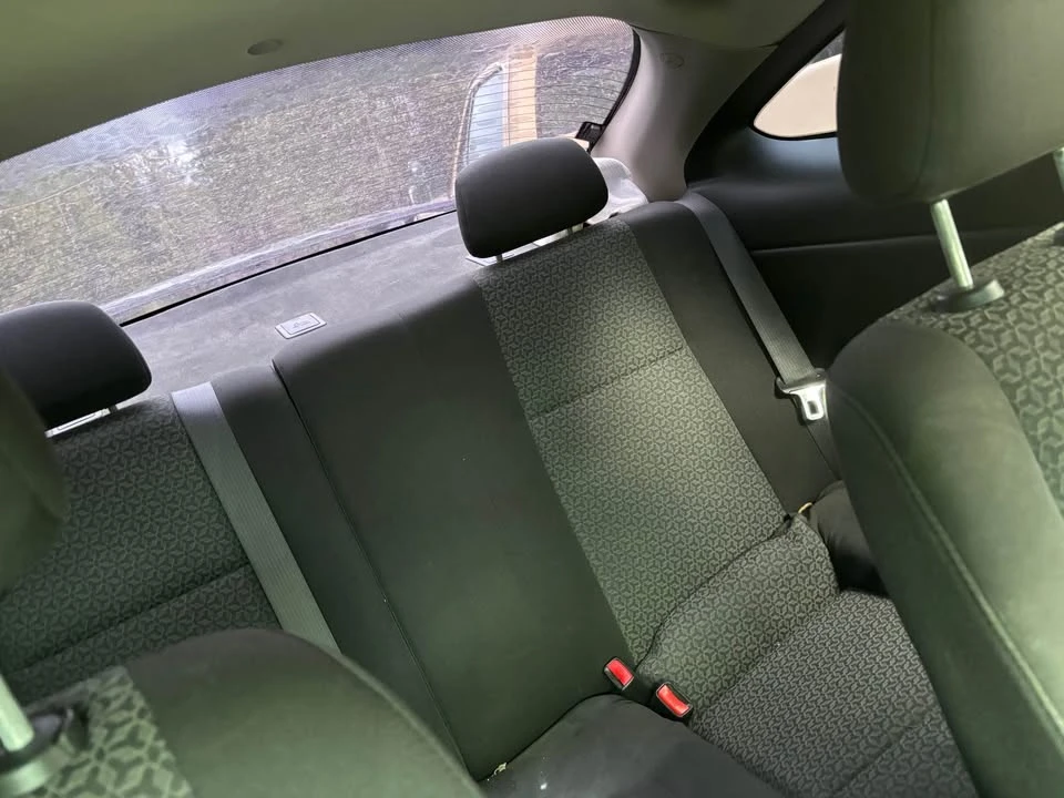 2009 Pontiac G5 - Image 6 of 6