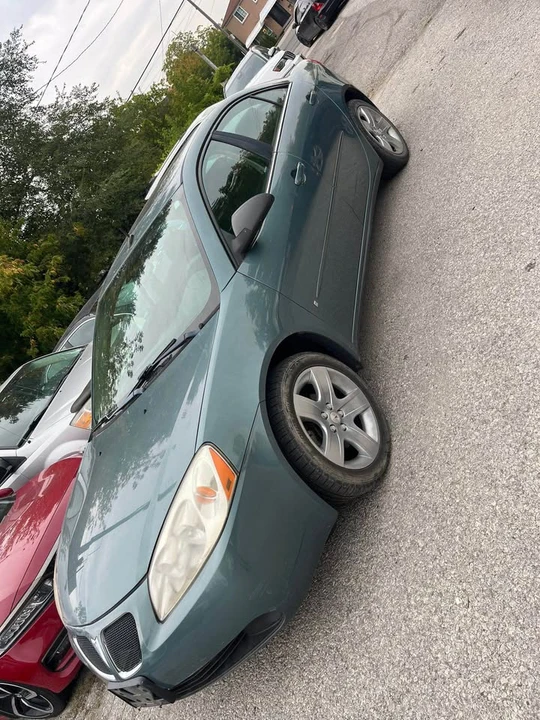 2009 Pontiac G6 - Image 2 of 7