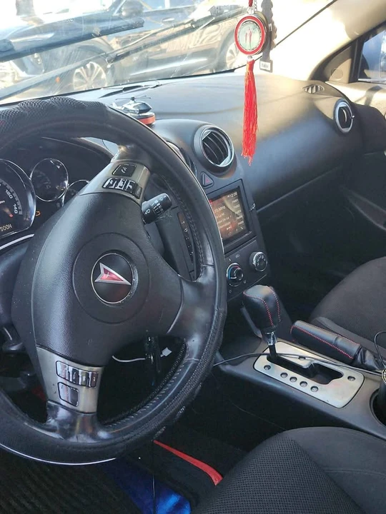 2009 Pontiac G6 - Image 5 of 13