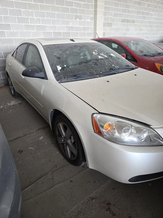 2009 Pontiac G6 - Image 3 of 9