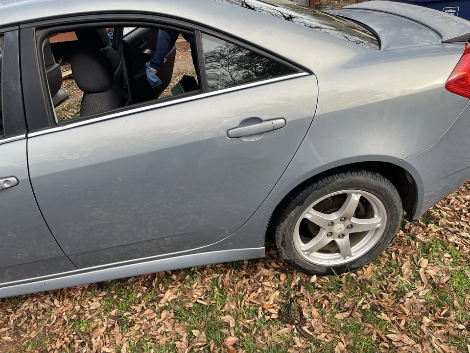 2009 Pontiac G6 - Image 8 of 19