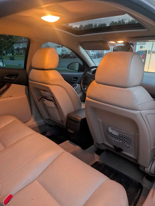 2009 Pontiac G6 - Image 9 of 12