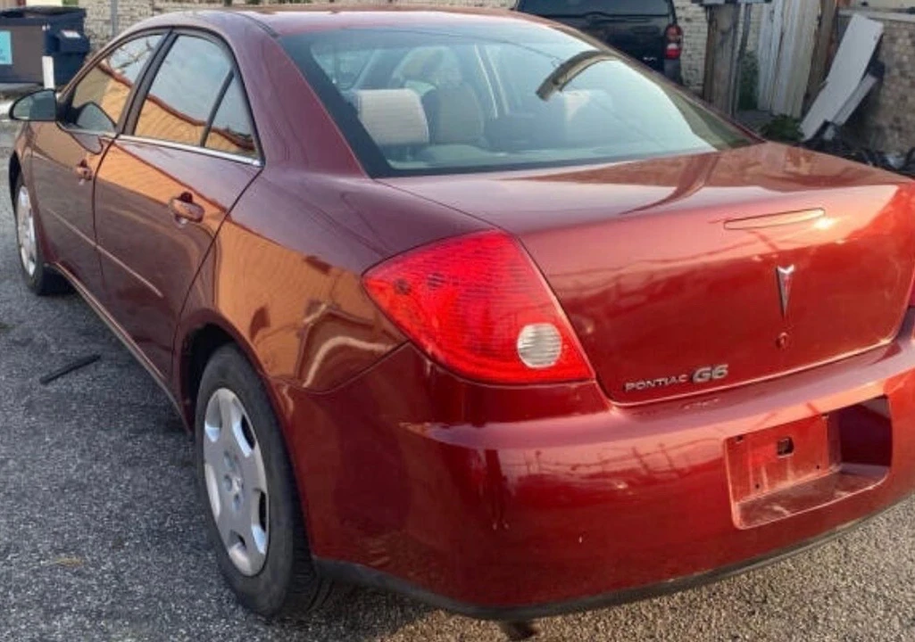 2009 Pontiac G6 - Image 2 of 5