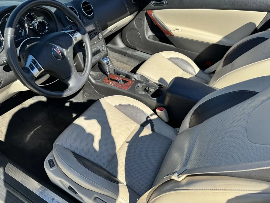 2009 Pontiac G6 - Image 7 of 12