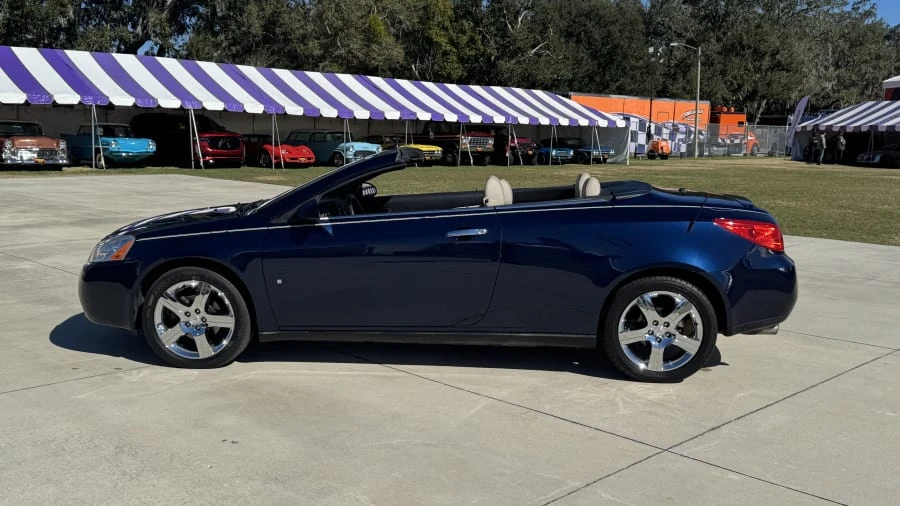 2009 Pontiac G6 - Image 2 of 12