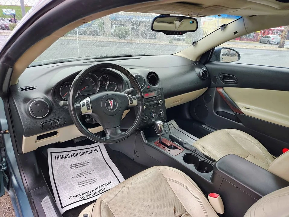 2009 Pontiac G6 - Image 7 of 7