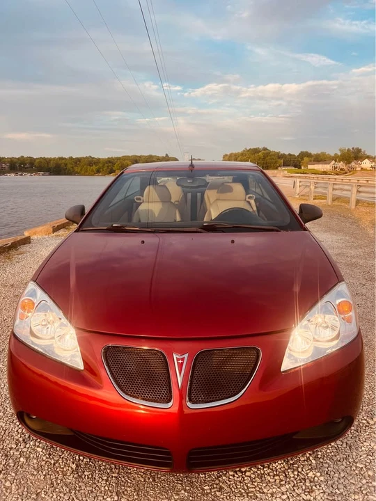 2009 Pontiac G6 - Image 2 of 20