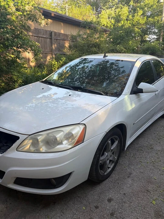 2009 Pontiac G6 - Image 4 of 6