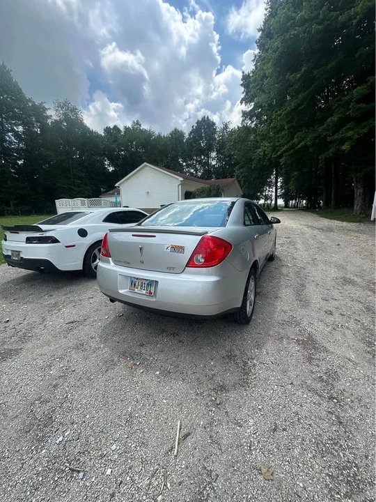 2009 Pontiac G6 - Image 4 of 8