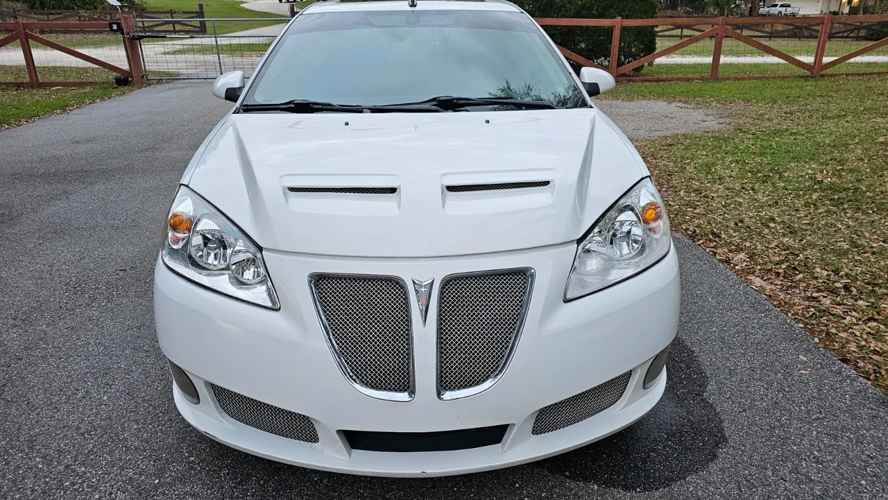 2009 Pontiac G6 - Image 8 of 20