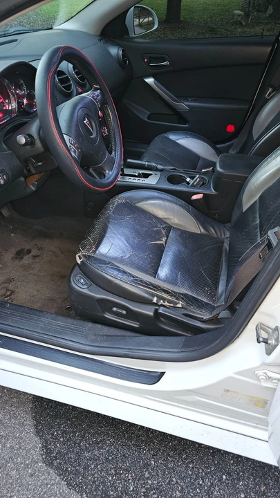 2009 Pontiac G6 - Image 6 of 20