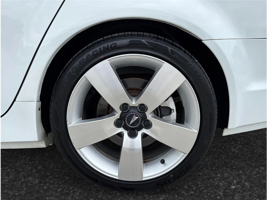 2009 Pontiac G8 - Image 13 of 21