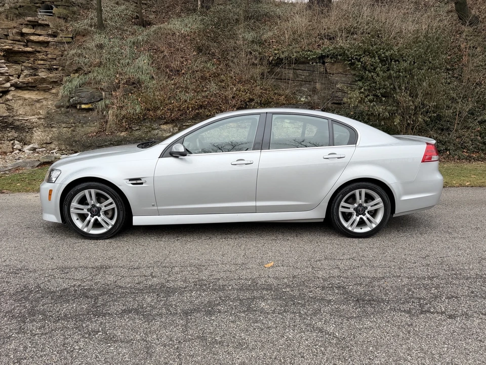2009 Pontiac G8 - Image 3 of 21