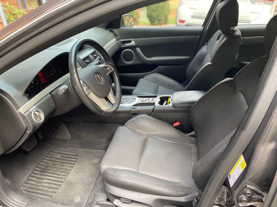 2009 Pontiac G8 - Image 12 of 16