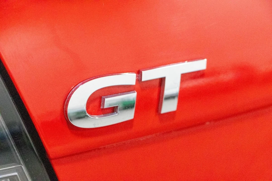 2009 Pontiac G8 - Image 24 of 31
