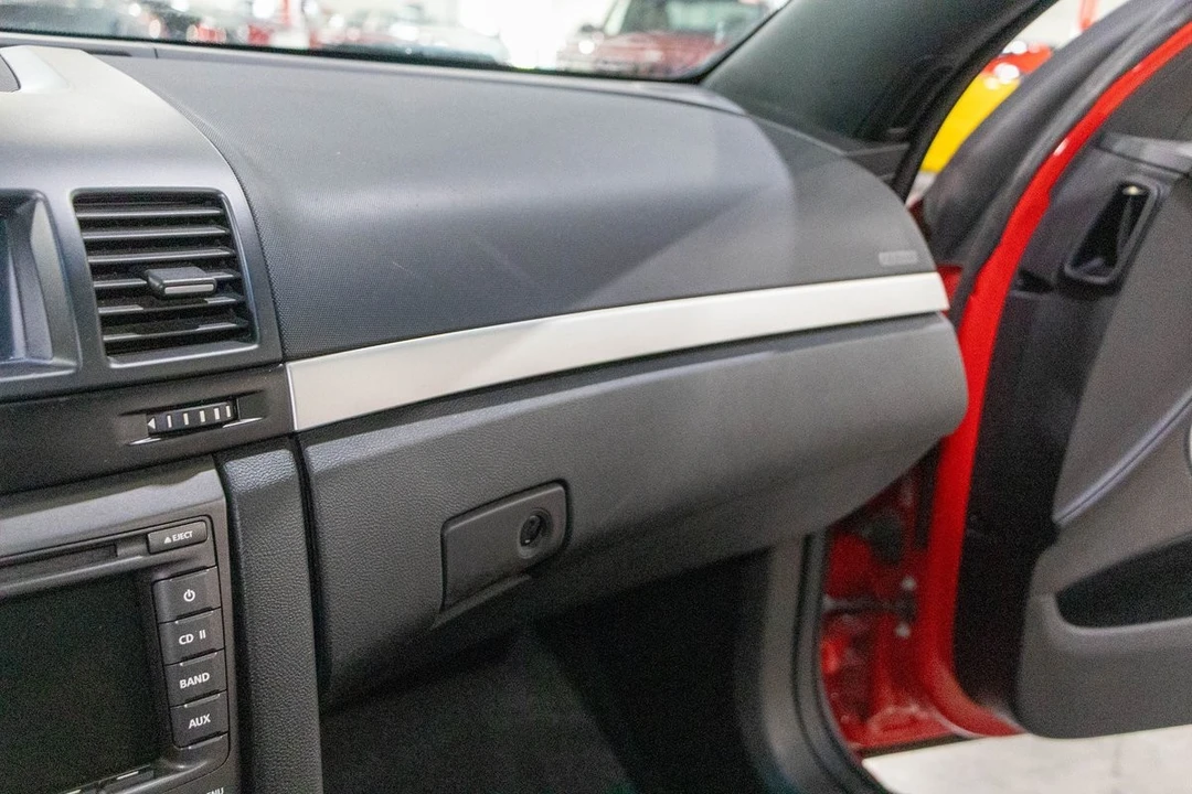2009 Pontiac G8 - Image 6 of 8
