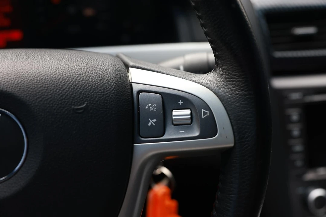 2009 Pontiac G8 - Image 29 of 31
