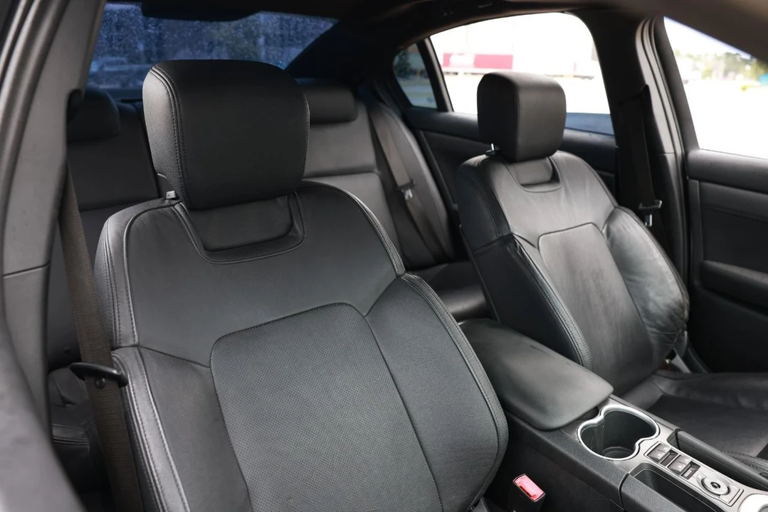 2009 Pontiac G8 - Image 20 of 31