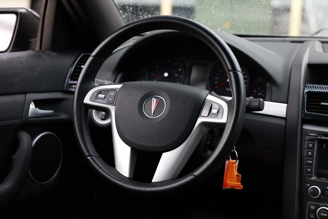 2009 Pontiac G8 - Image 30 of 31