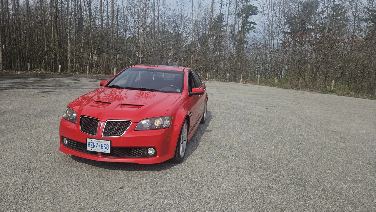 2009 Pontiac G8 - Image 2 of 31