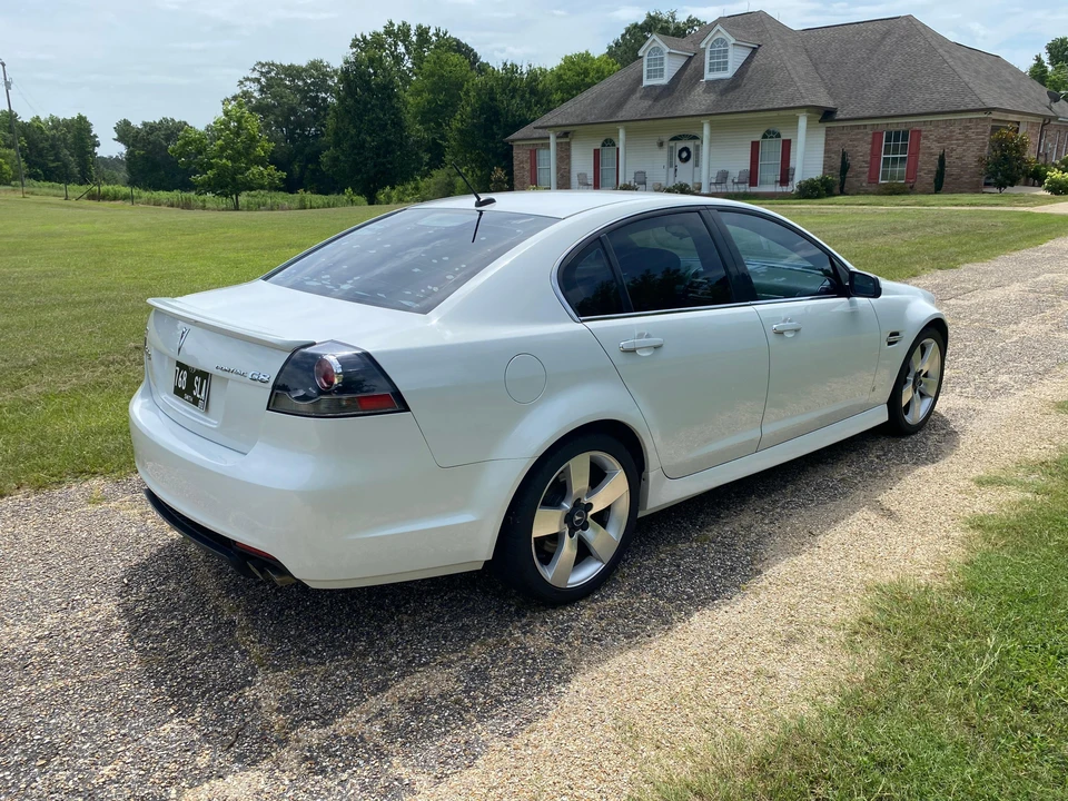 2009 Pontiac G8 - Image 9 of 31