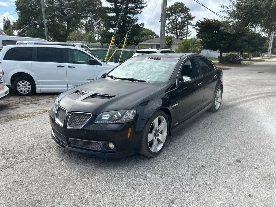 2009 Pontiac G8 - Image 2 of 14