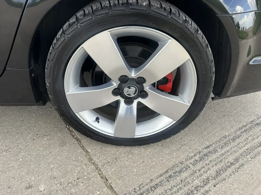 2009 Pontiac G8 - Image 16 of 27