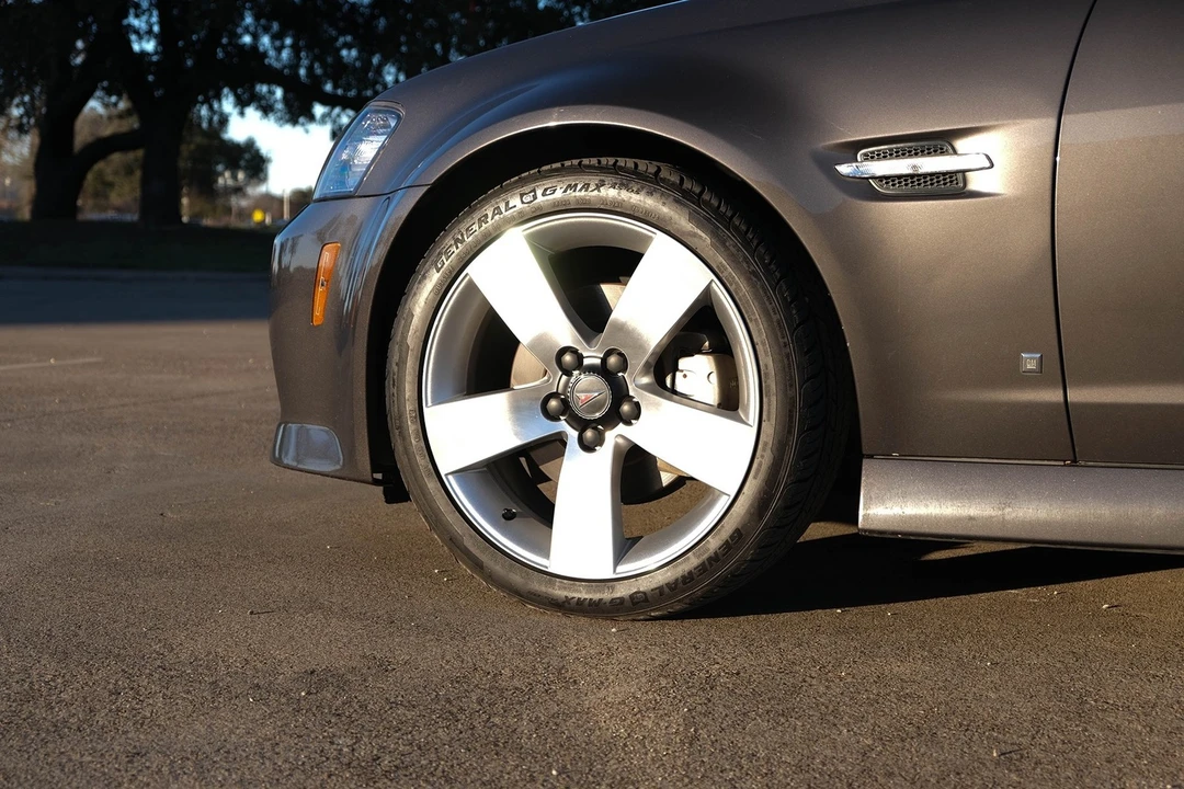2009 Pontiac G8 - Image 8 of 21