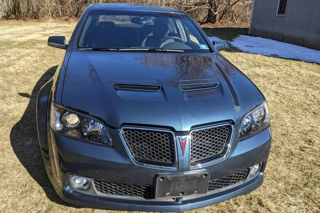 2009 Pontiac G8 - Image 2 of 31