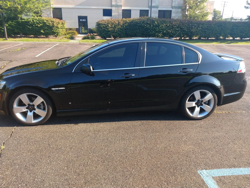 2009 Pontiac G8 - Image 12 of 31